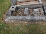 image of grave number 827608